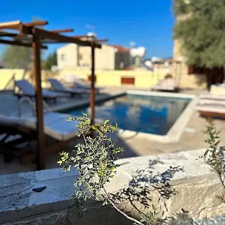 Stone Court Boutique 4* Paphos
