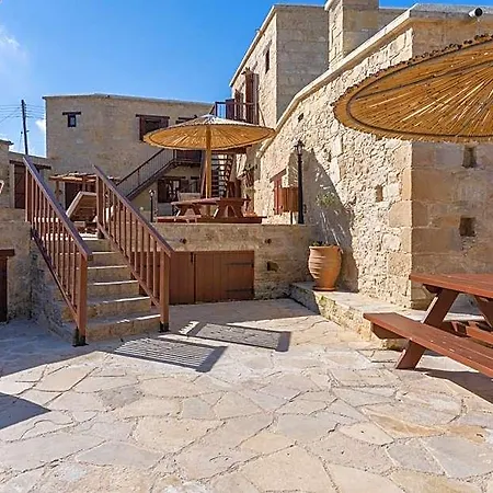 Szálloda Stone Court Boutique Paphos