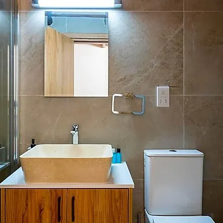Stone Court Boutique 4*