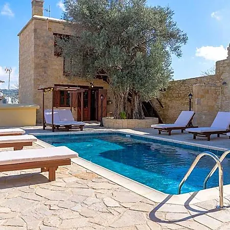 Stone Court Boutique 4* Paphos
