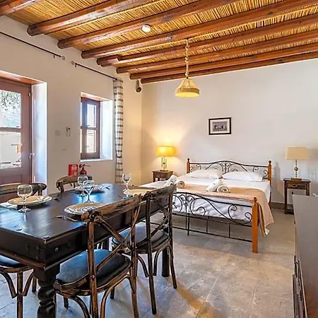 Stone Court Boutique Szálloda Paphos